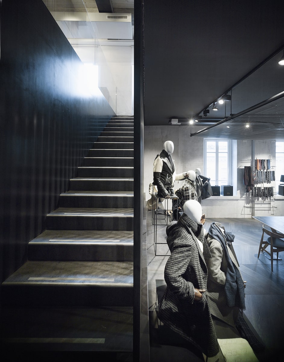Ristrutturazione showroom Milano 2 Ristrutturazione showroom milano