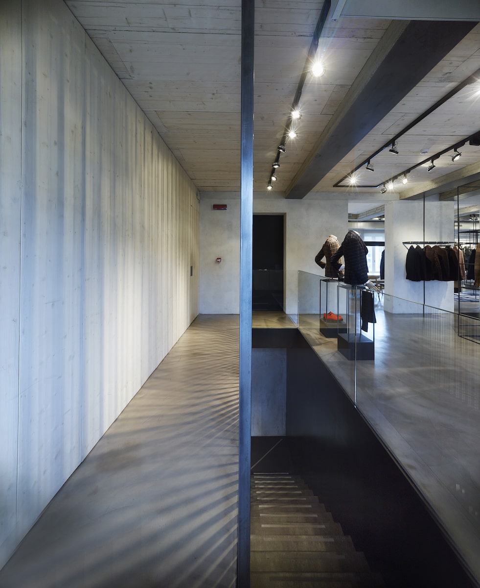 Ristrutturazione showroom Milano 3 Ristrutturazione showroom milano